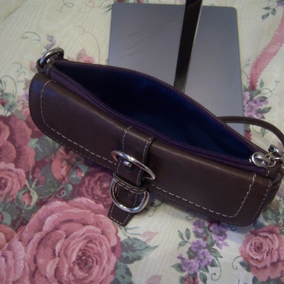 COACH Brown Leather Soho Flap Wallet Wristlet - Picture 5 of 5